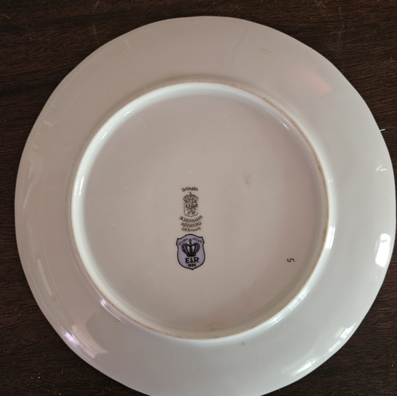 Vintage Plate from Germany Small 7 1/4" Grapes - Picture 2 of 2